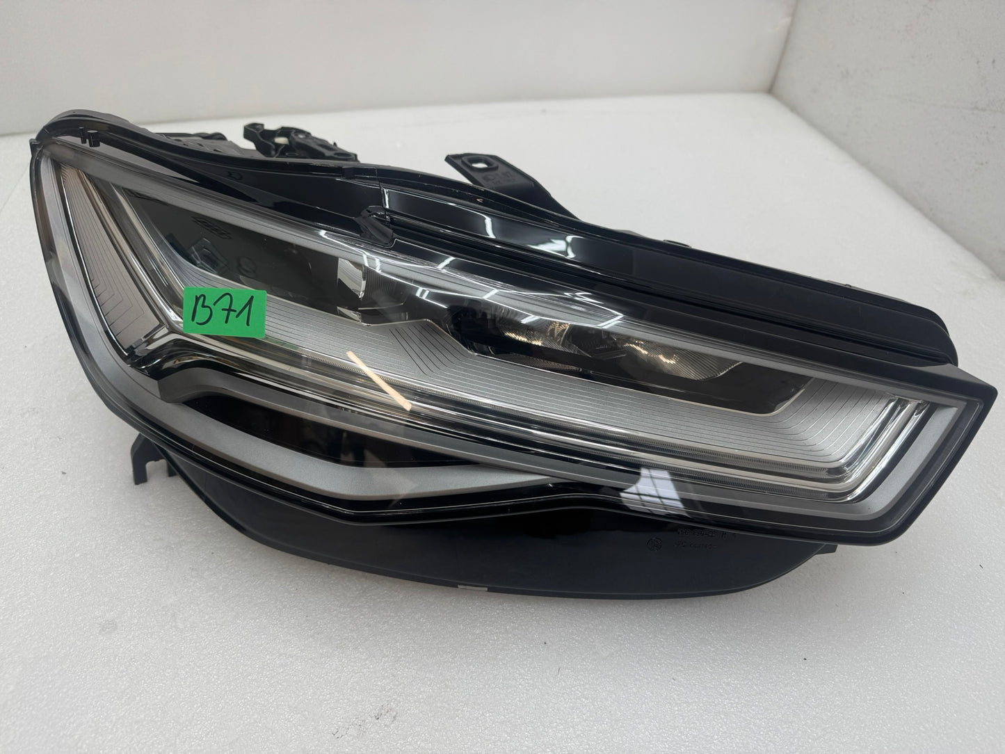 AUDI A6 4G0941034J 1LX01187714
