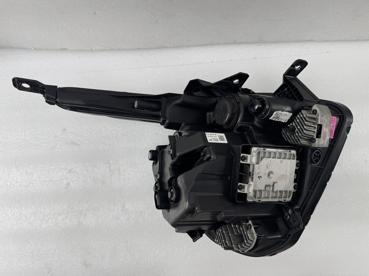 KIA SPORTAGE HEADLIGHT 92101R2010