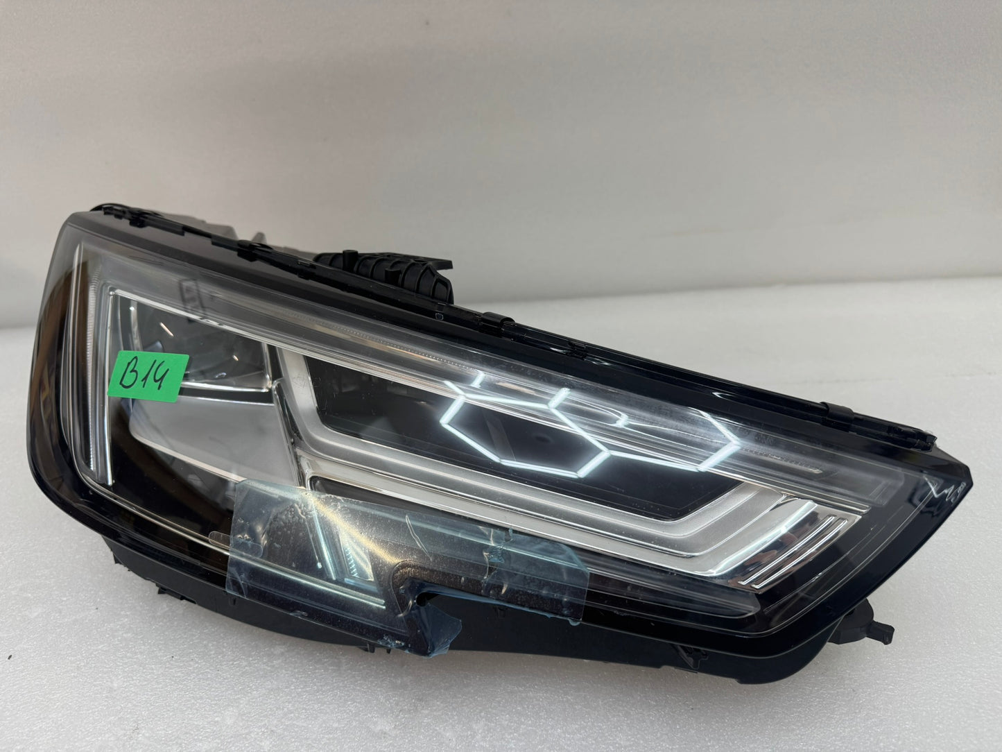 AUDI A4 8W0941034A