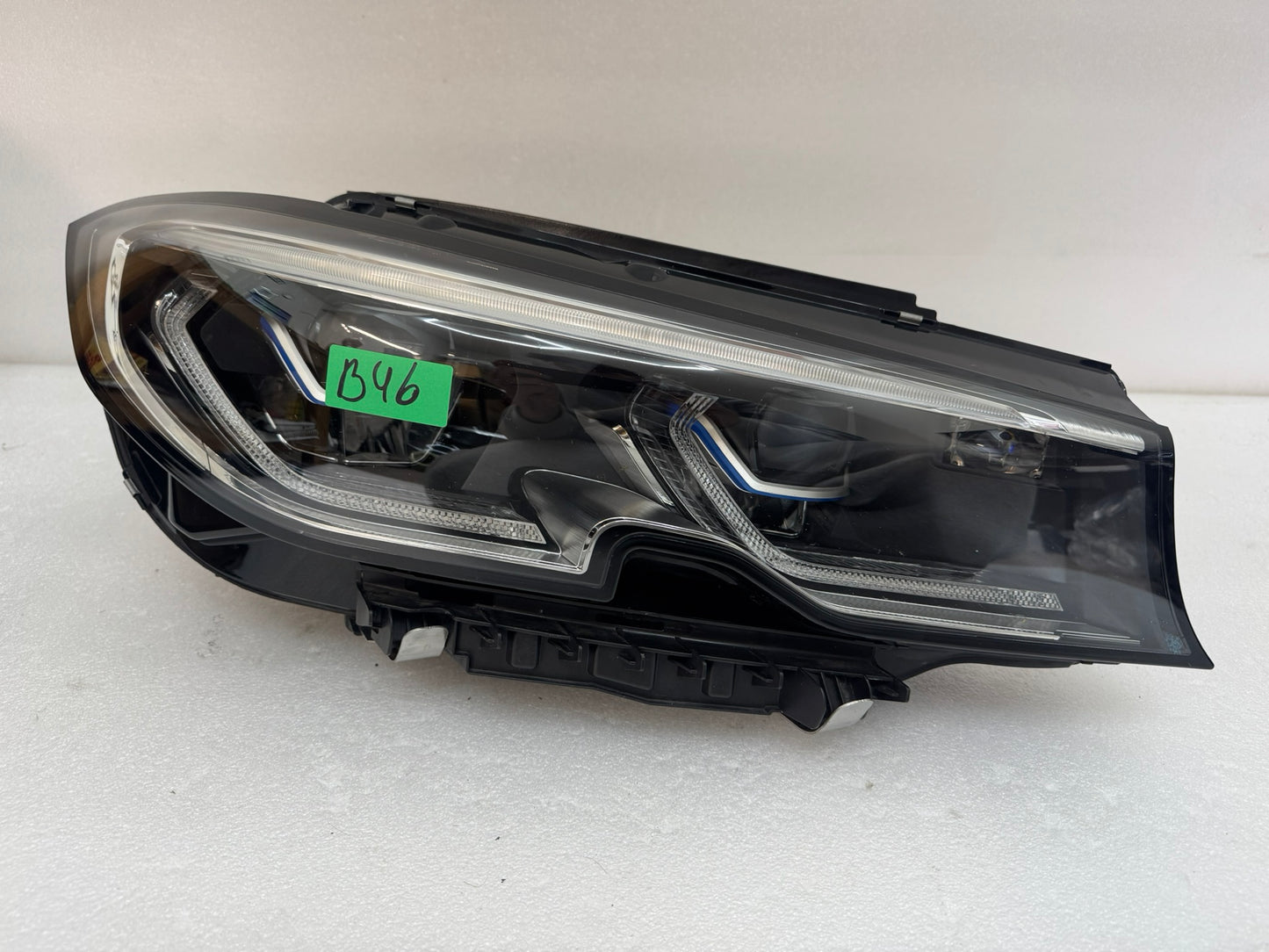 3 SERIES G20 A8 9481708 -08 LL