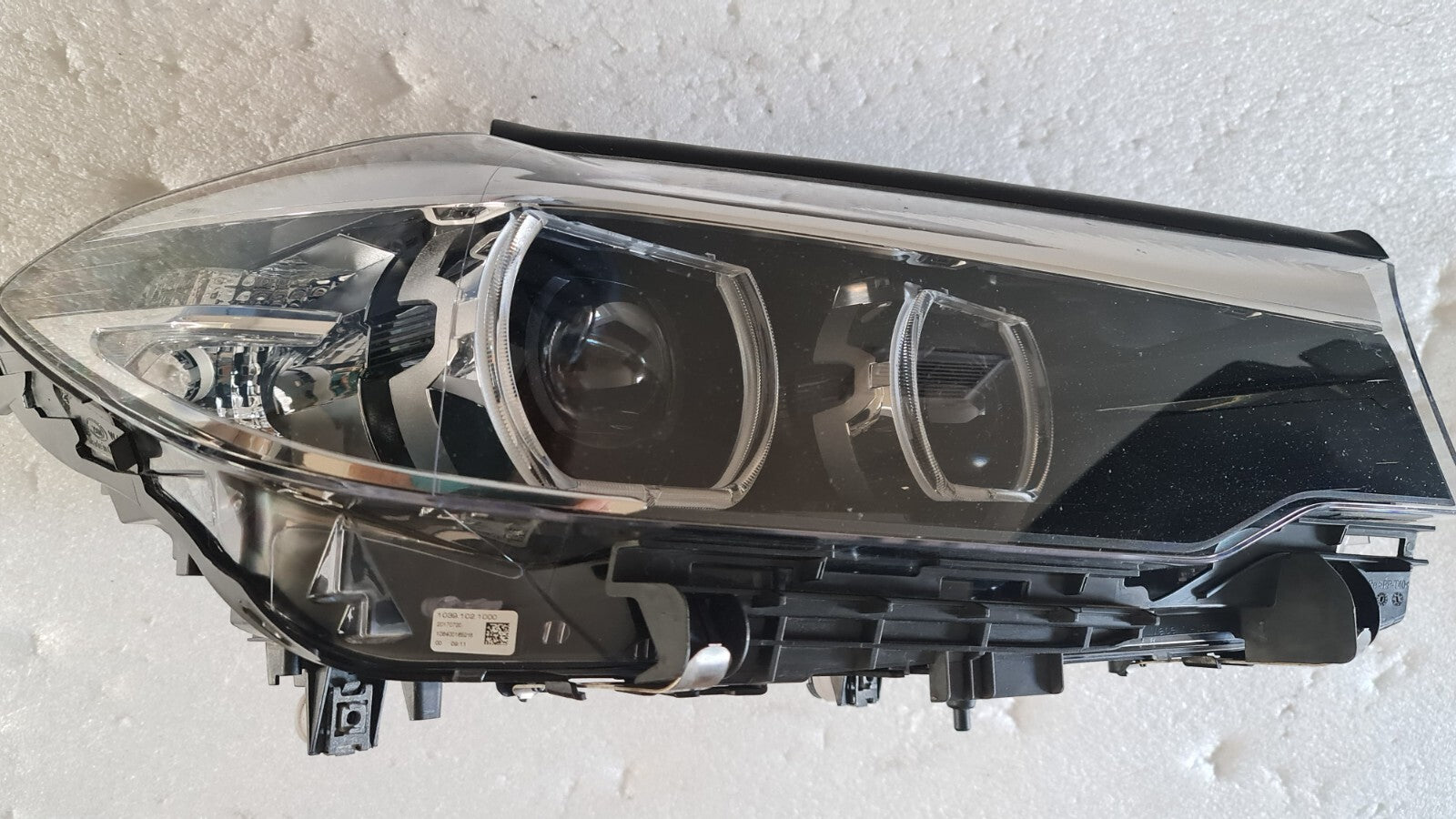 BMW 5 SERIES G30 G31 FULL LED HEADLIGHT  7439200-01