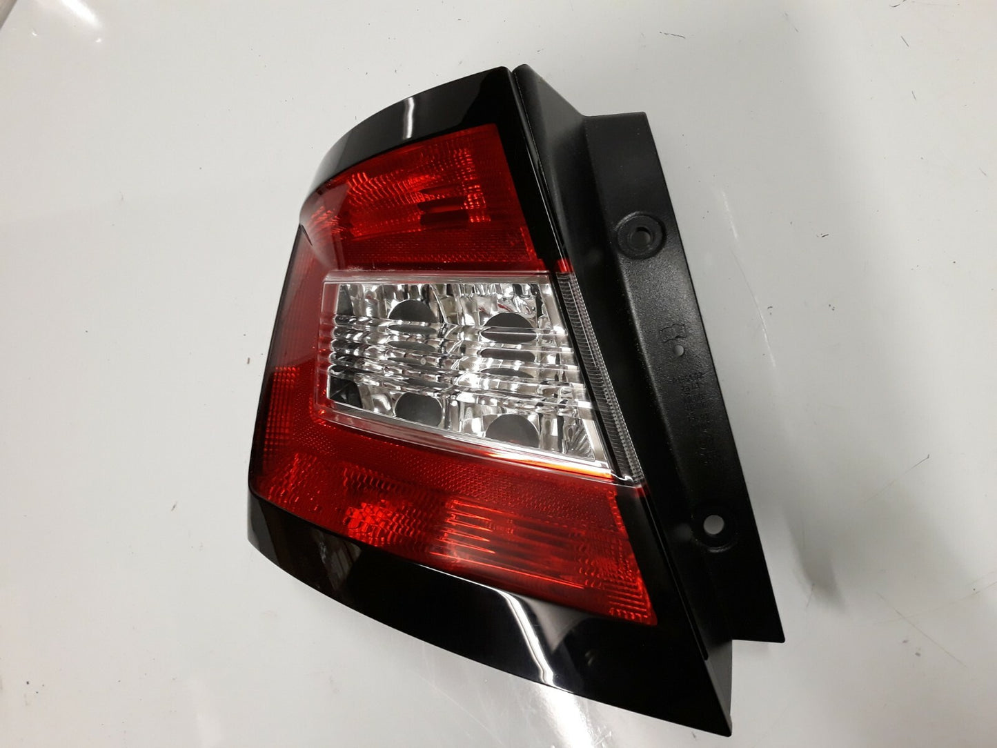 SKODA FABIA TAIL LIGHT LAMP LH 2014 And Forwards Genuine 6V6945095