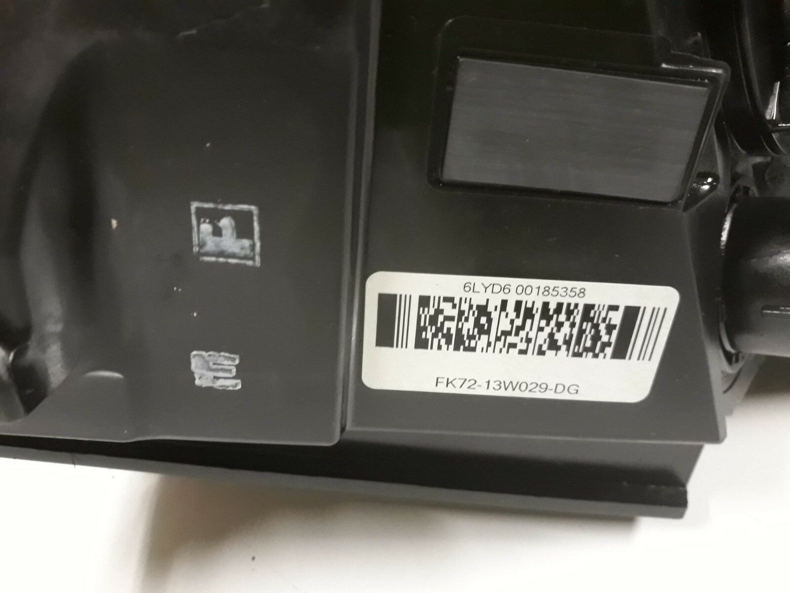 LAND ROVER DISCOVERY SPORT L550 DRIVER O/S Xenon HEADLIGHT FK7213W029DG