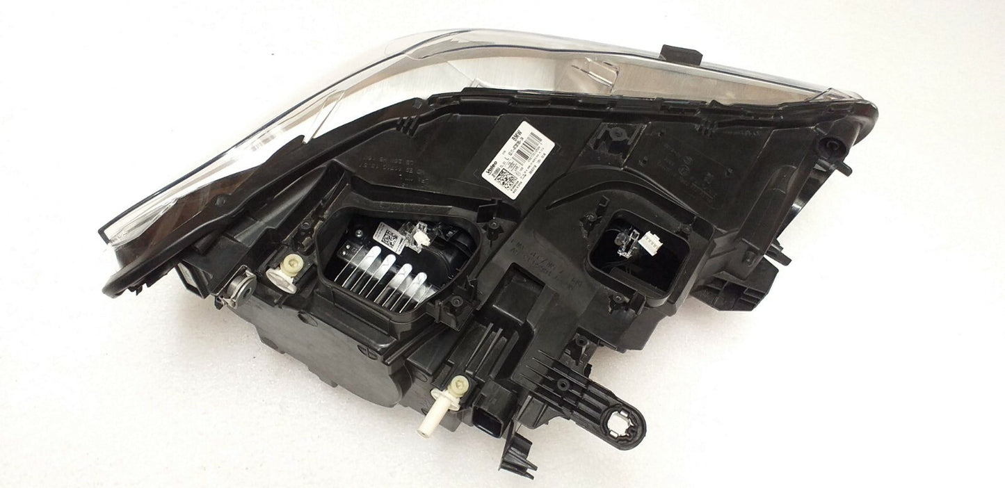 BMW X2 M F39 F-LED  Headlight  8738185  / 6311-8738185-04