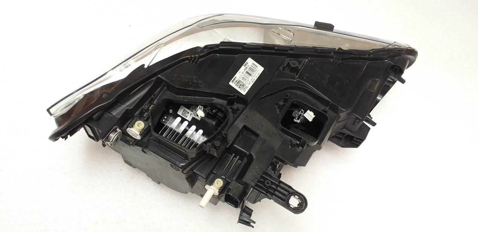 BMW X2 M F39 F-LED  Headlight  8738185  / 6311-8738185-04