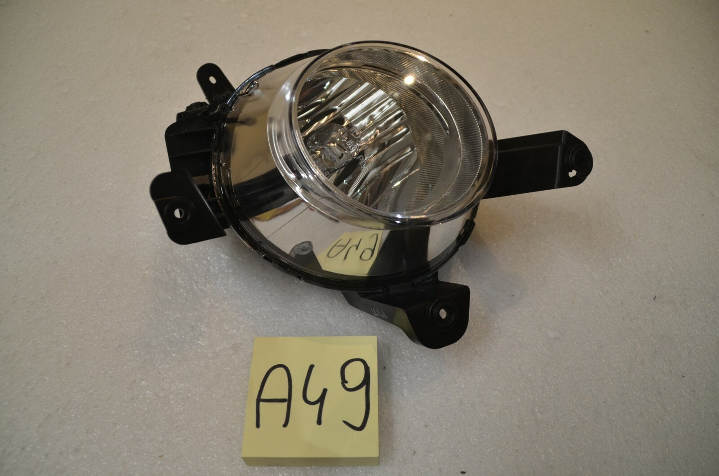 HYUNDAI i10 RIGHT RH FOG LAMP 92202B