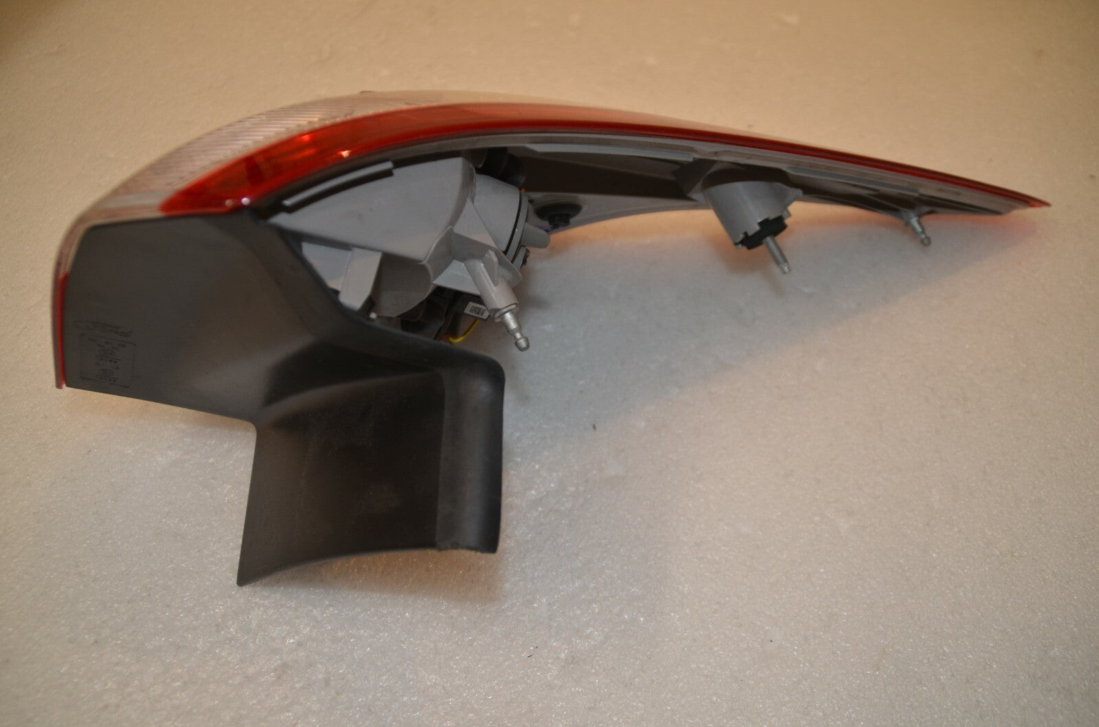 FORD FOCUS LEFT LH REAR LIGHT BM5113405BL