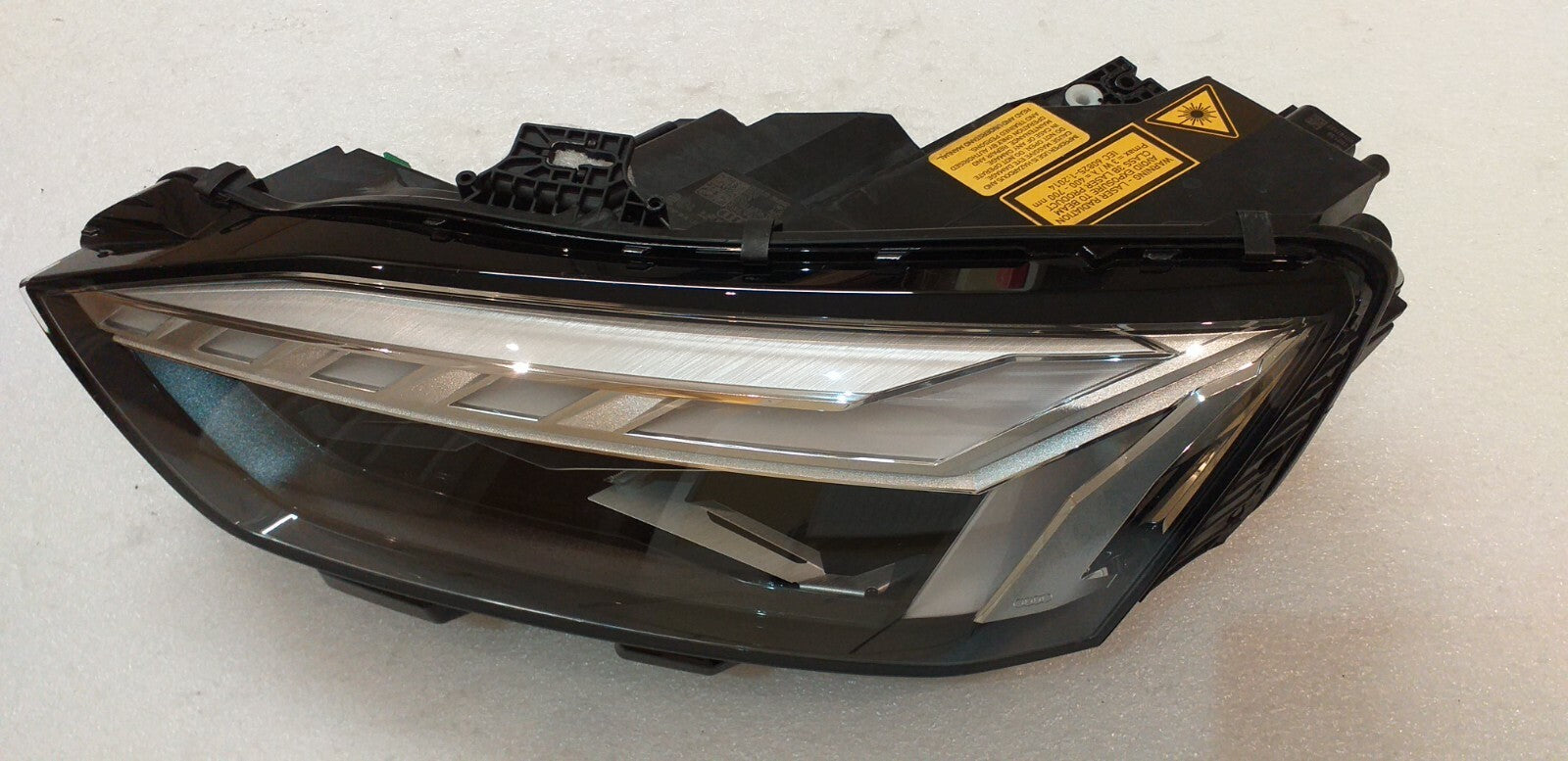AUDI A5 Laser Headlight complete  8W6941085A