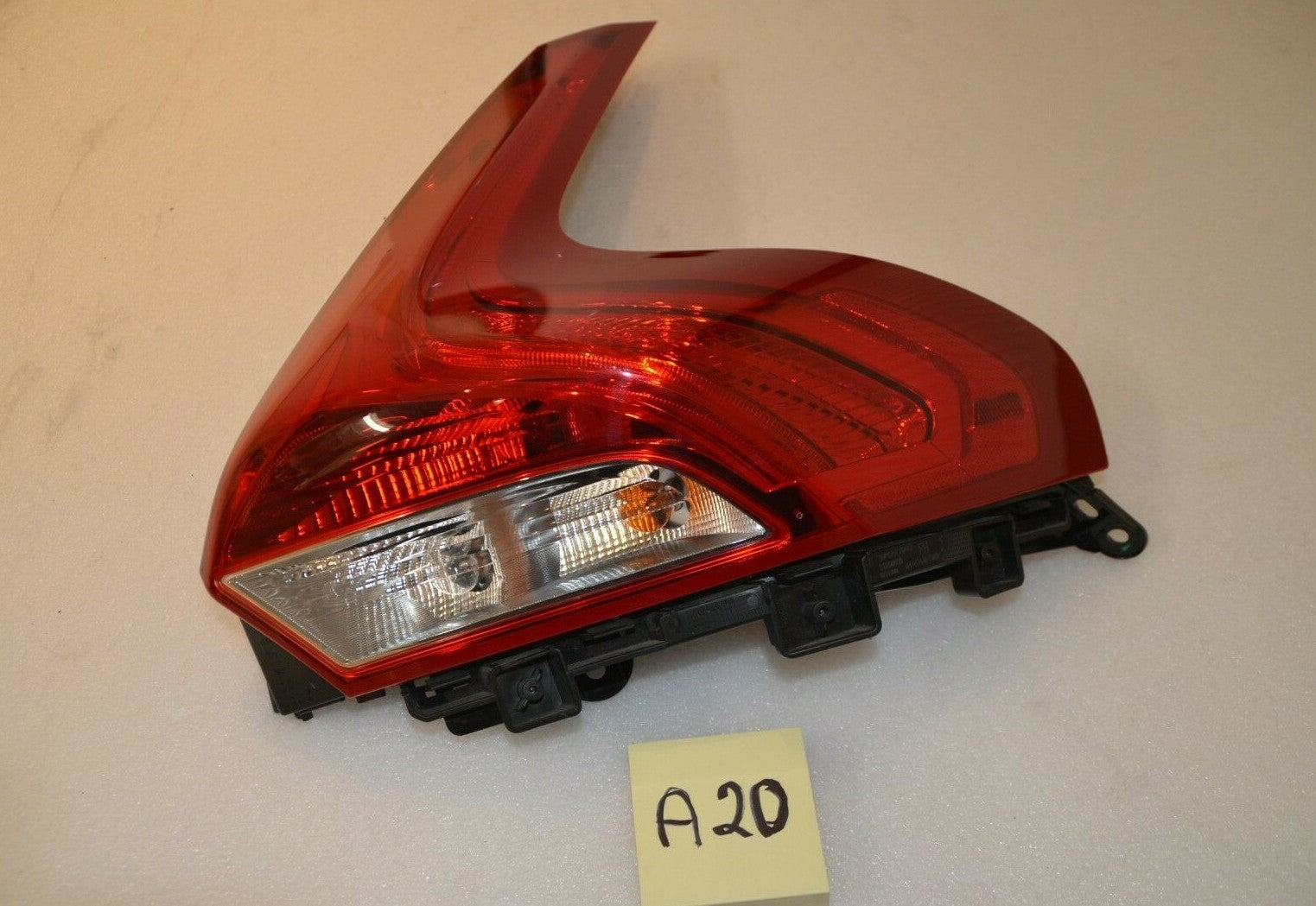 Volvo V40 2012-2015 LED Rear Tail Light Drivers Side Offside Right 31290590