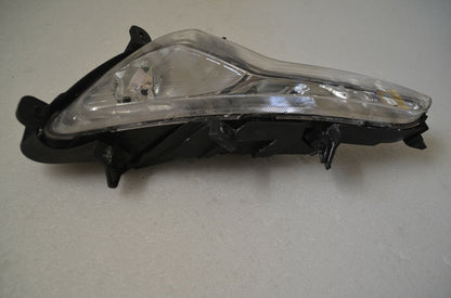 GENUINE KIA SPORTAGE FRON FOG LAMP LIGHT LEFT LH 92201 3W200