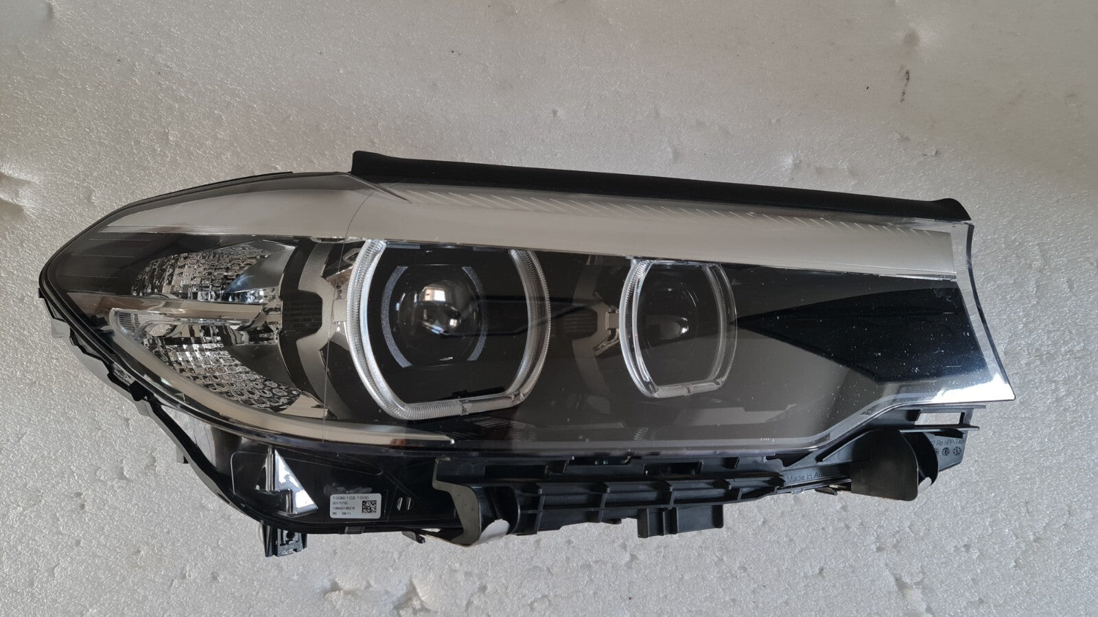BMW 5 SERIES G30 G31 FULL LED HEADLIGHT  7439200-01