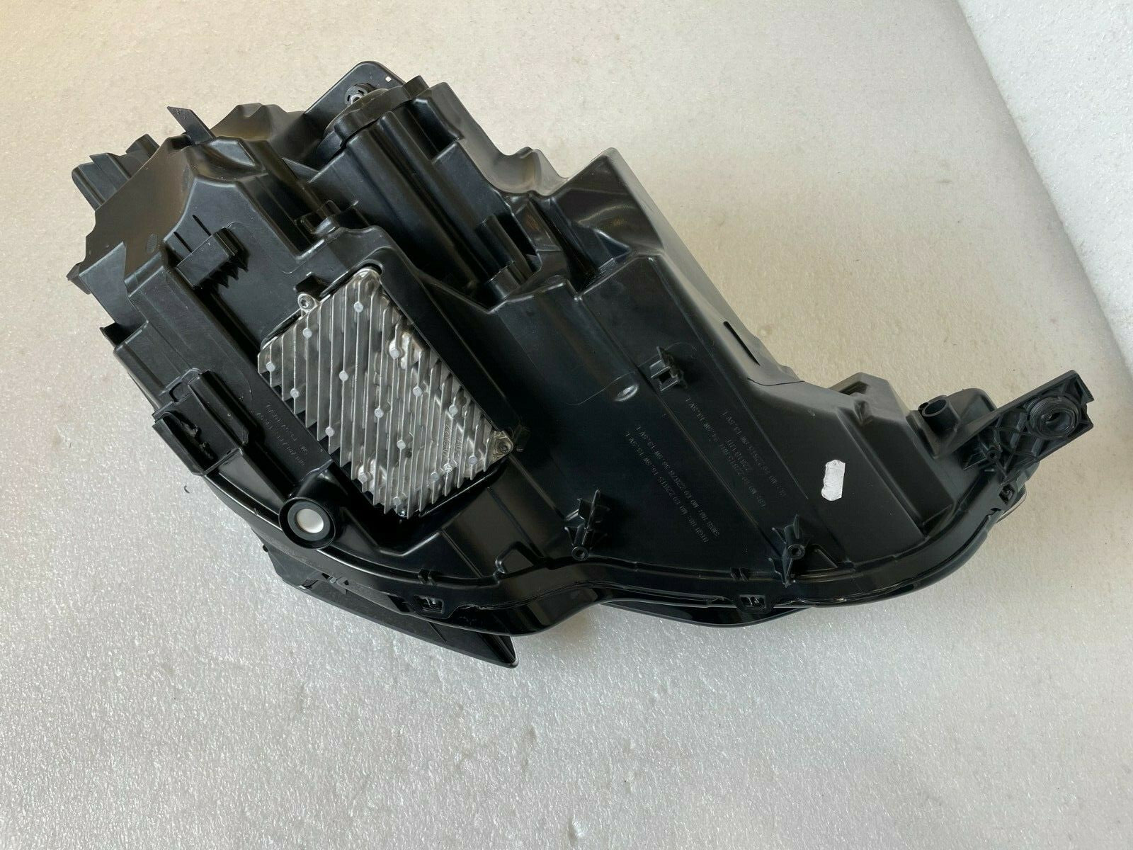 AUDI A3 FULL LED MATRIX BEAM LH  8Y0941035