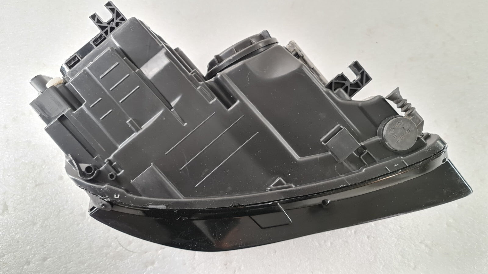 AUDI A8 2010-13 Xenon Headlight 4H0941003N