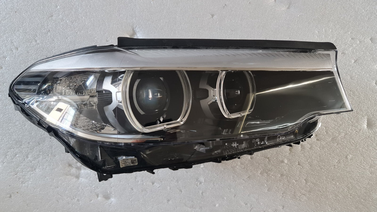 BMW 5 SERIES G30 G31 FULL LED HEADLIGHT  7439200-01