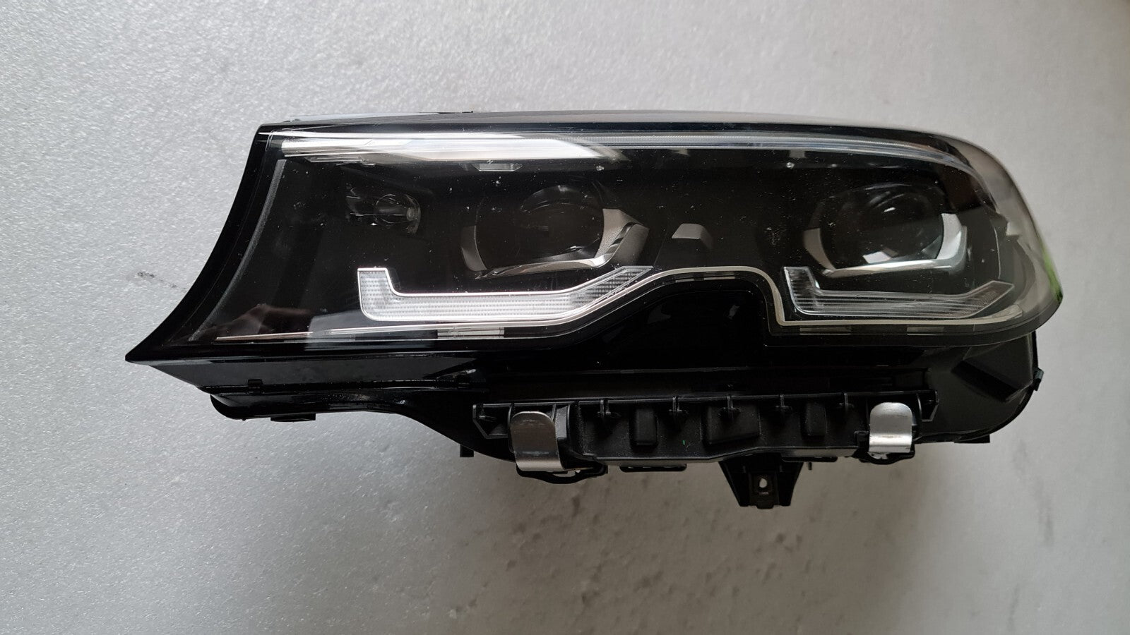 Genuine BMW 3 G20 G21  2018- On  F-LED Adaptive headlight  9481703  9481703-07RL