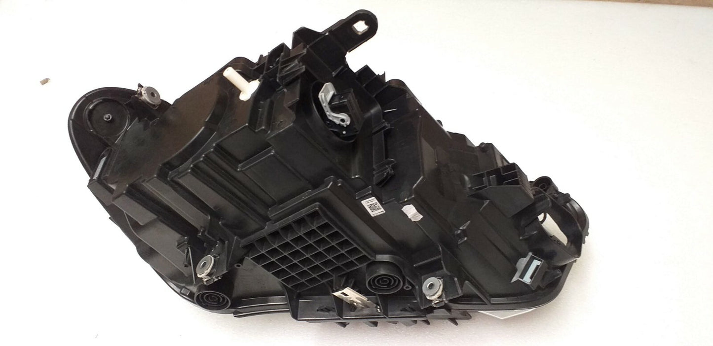 BMW X2 M F39 F-LED  Headlight  8738185  / 6311-8738185-04