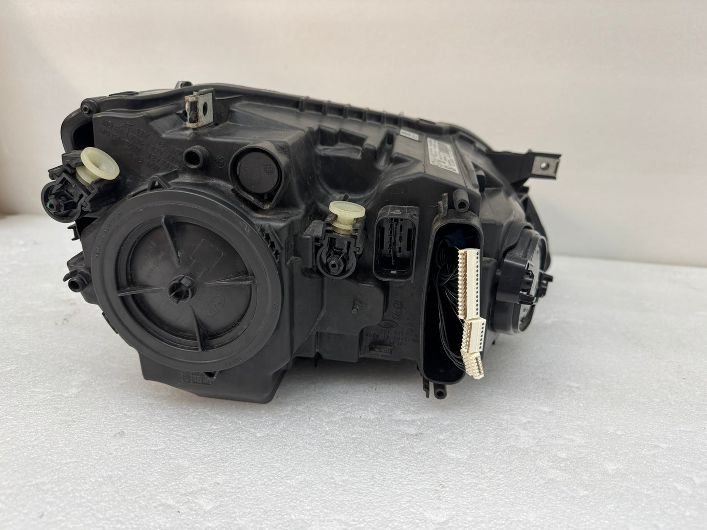 BMW 6 SERIES F12 631172557319 LL