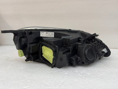 VOLVO V40 31677020