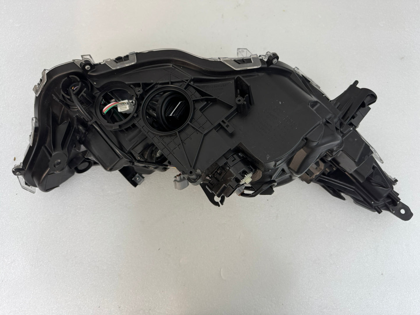 TOYOTA RAV 4 81185-42A23