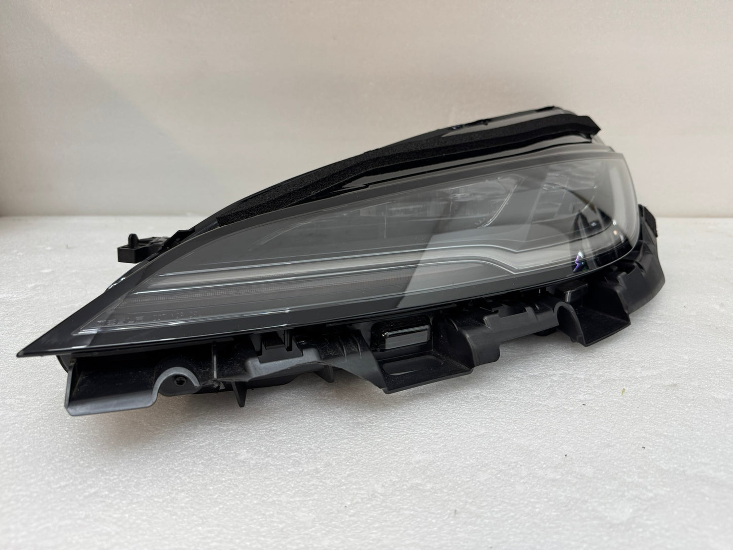 TESLA MODEL 3   P176088800E