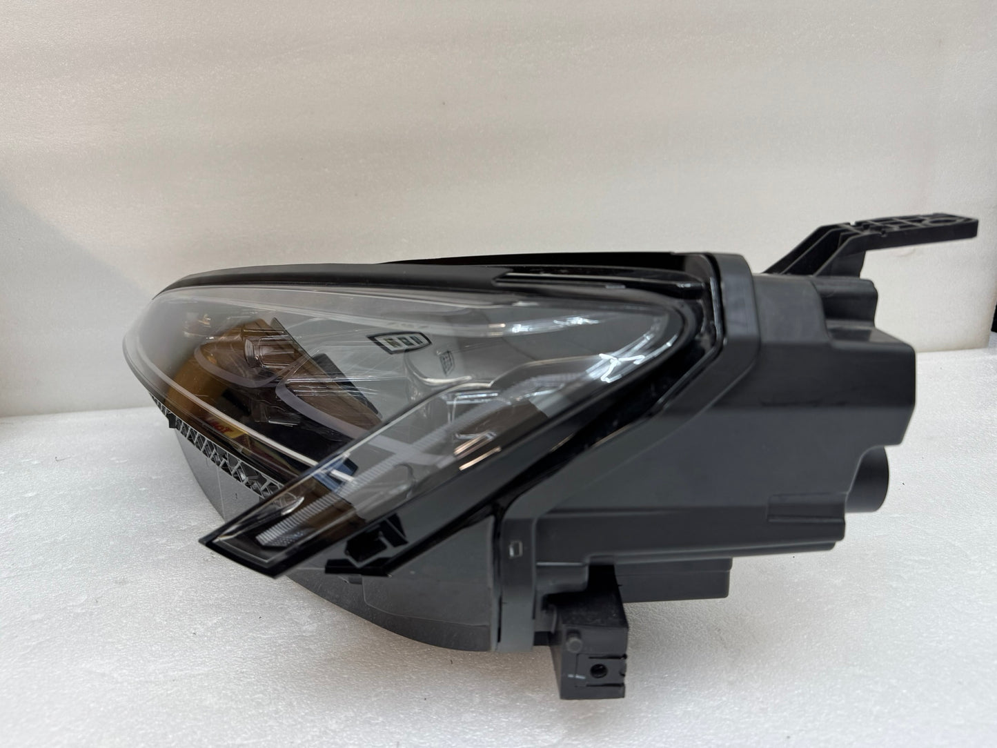 BYD SEALION 7   UKEA412101B