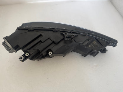 AUDI A4    8W0941035A