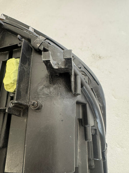 AUDI A4    8W0941035A