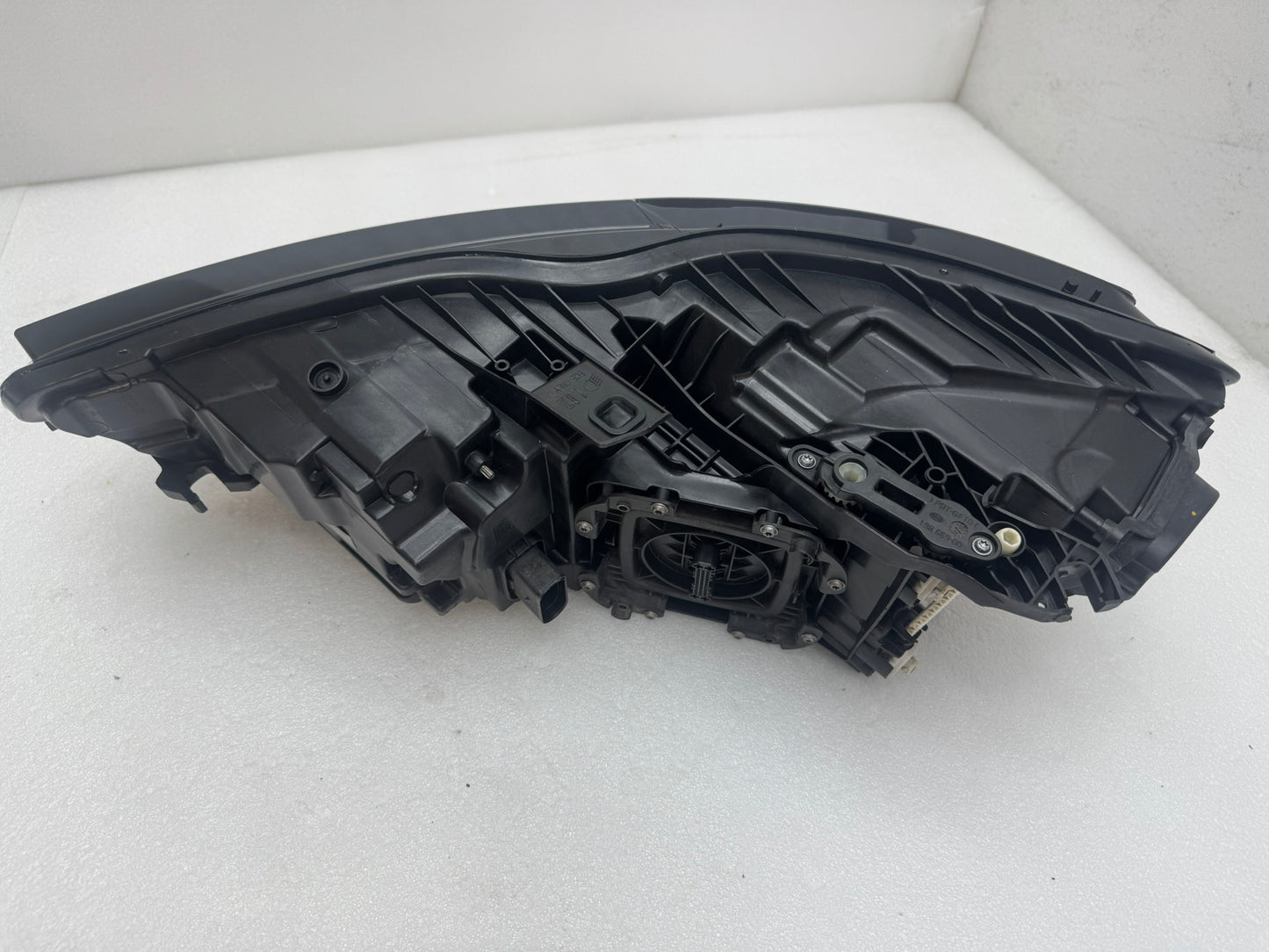 AUDI A6	  4G0941034J  1LX01187714