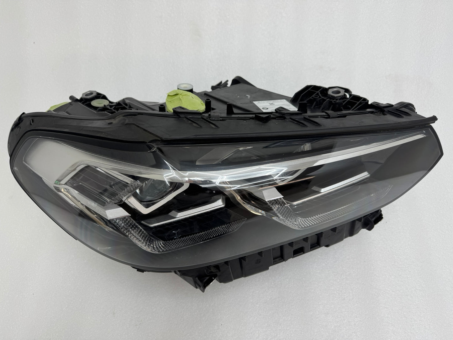 BMW X3  G01 G02   5A29208-07   A8 5A29208-07 RL