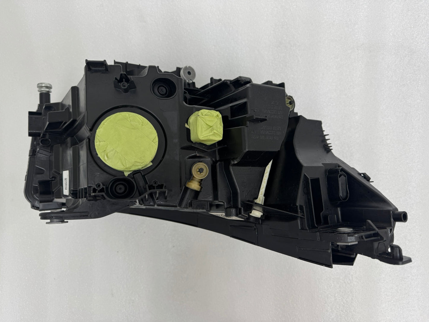 BMW 5 SERIES G60  A9 5A798E1-08