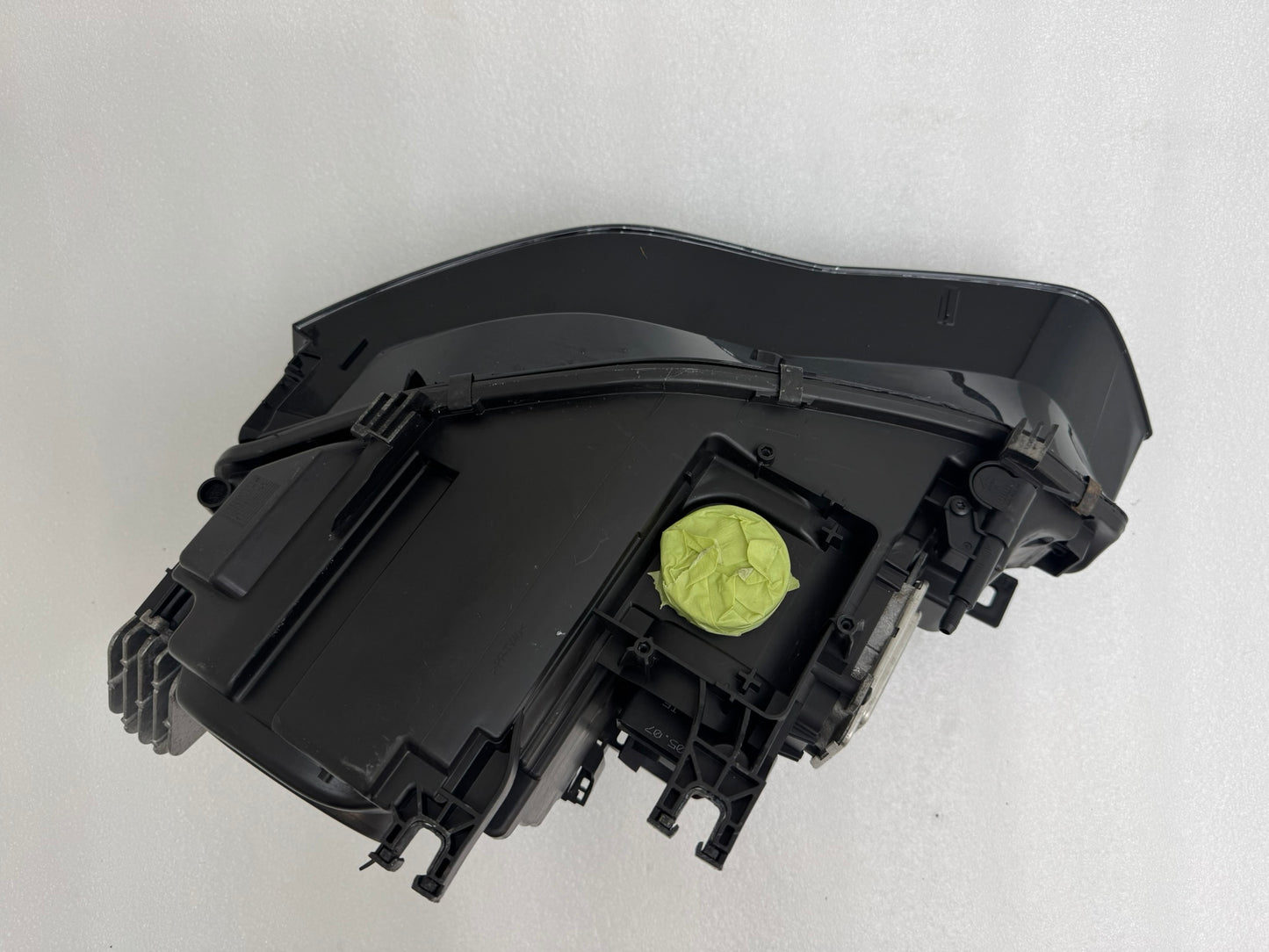 AUDI A5 B8    8T0941006D
