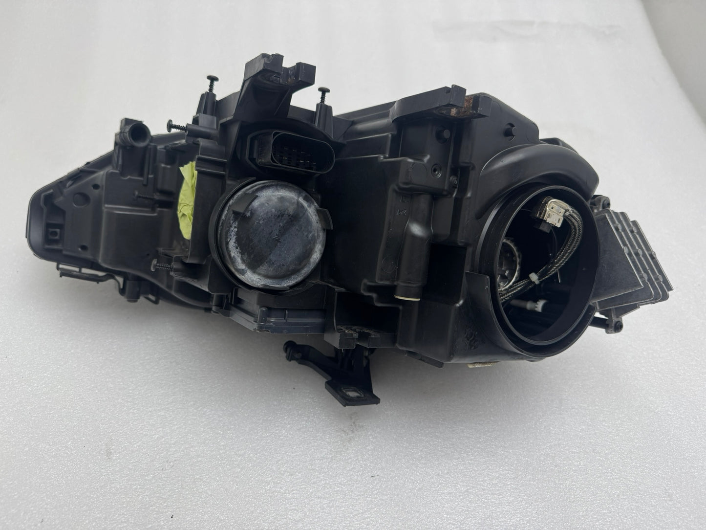 AUDI A5 B8    8T0941031A