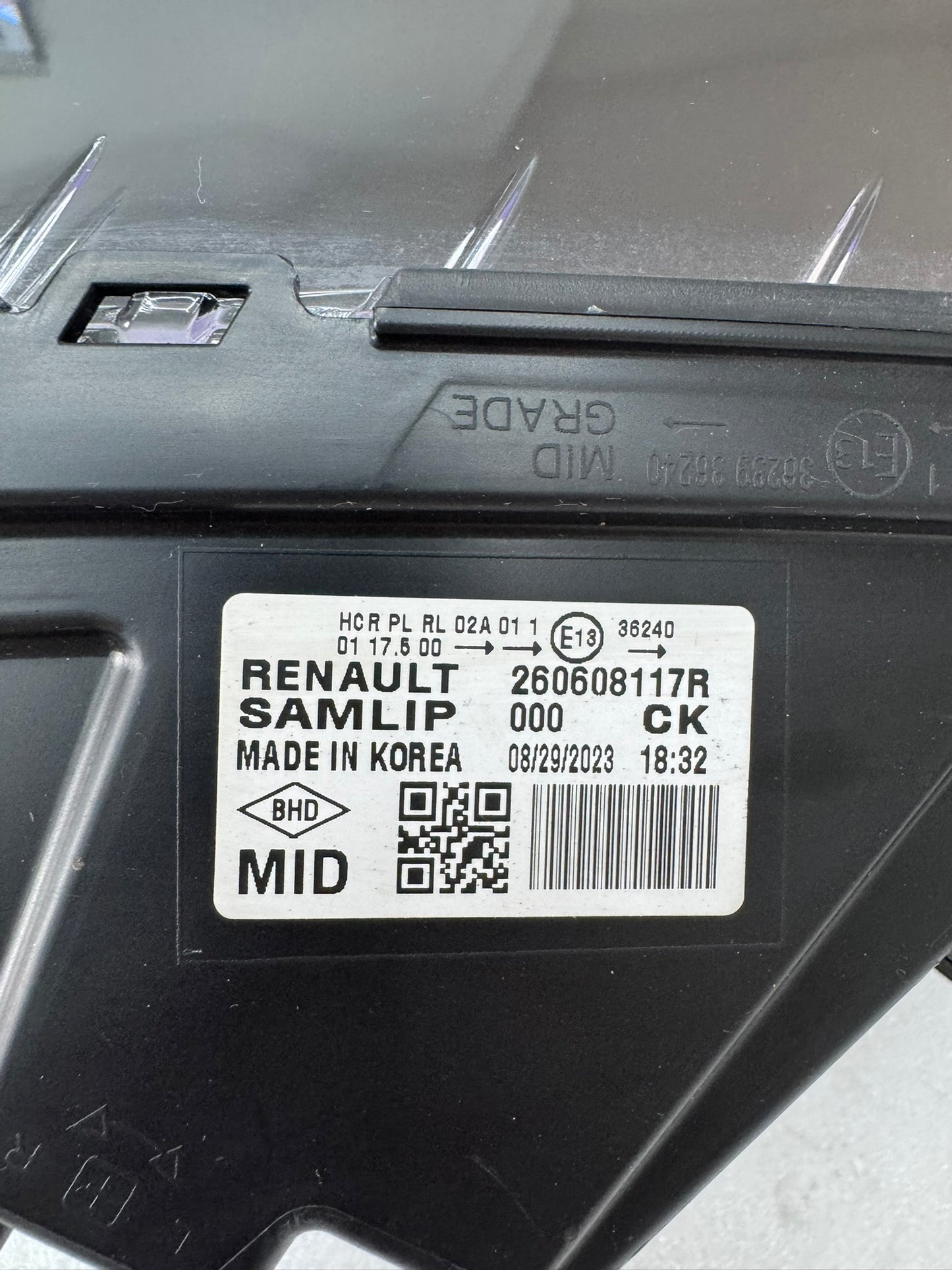 RENAULT ARKANA    260608117 R