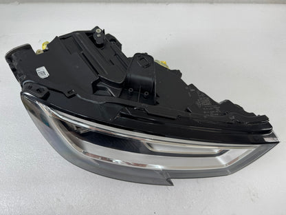AUDI A3    90118299 8V0941034F