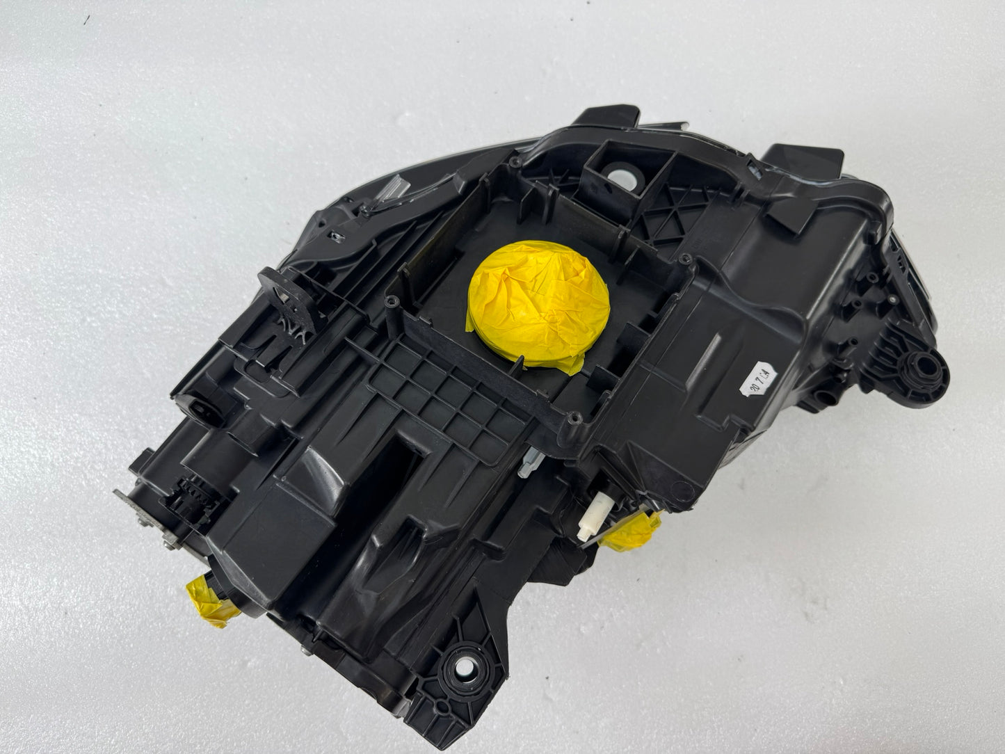 AUDI A3    90118299 8V0941034F