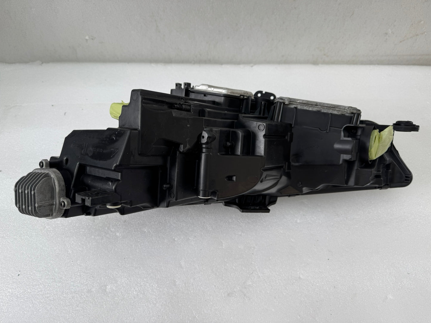 AUDI A4  8W0941034A