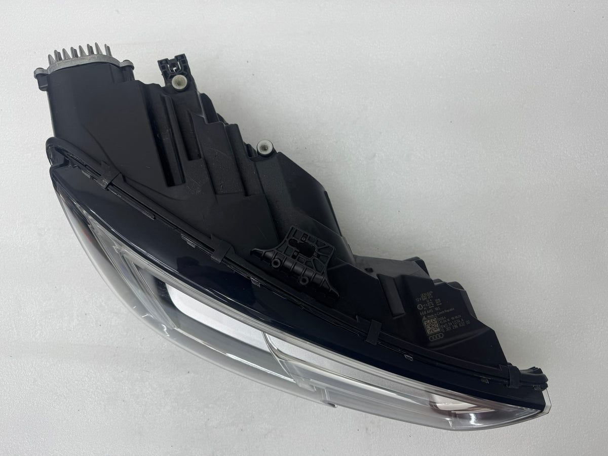 AUDI A4 B9   8W0941034A