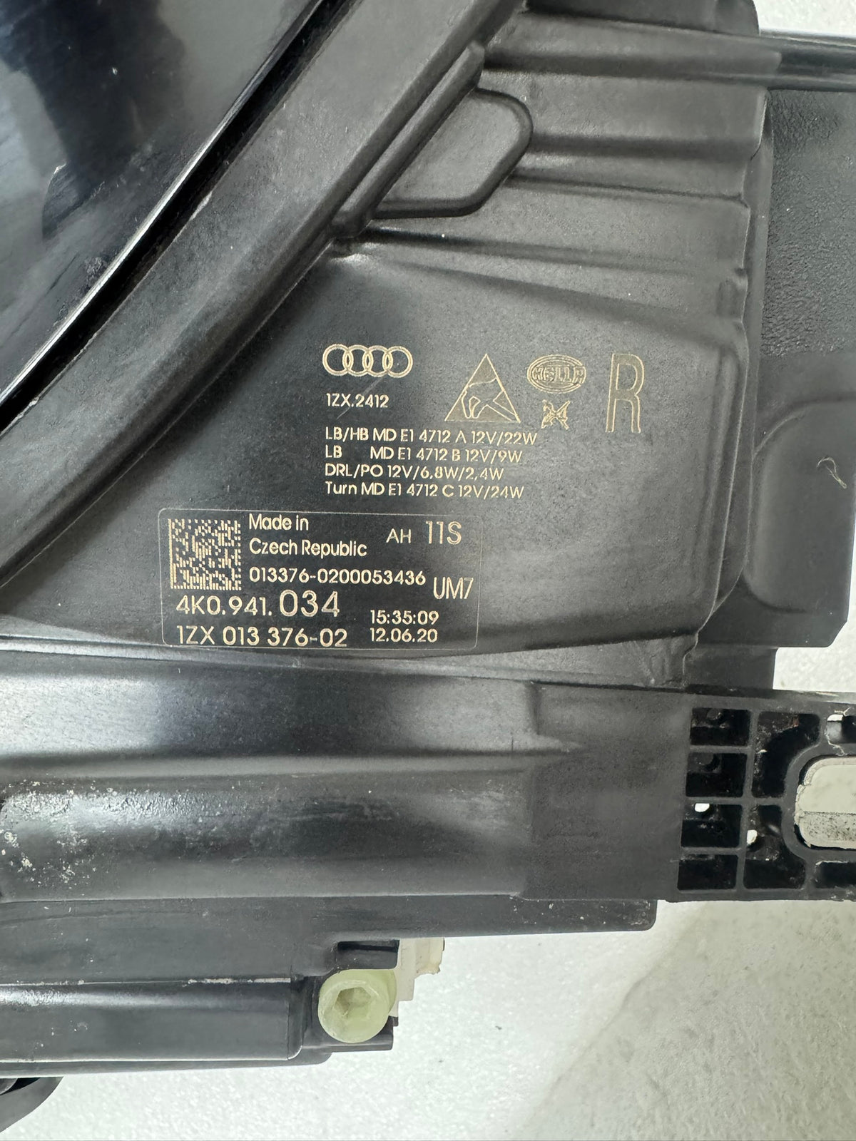 AUDI A6 C8  4K0941034