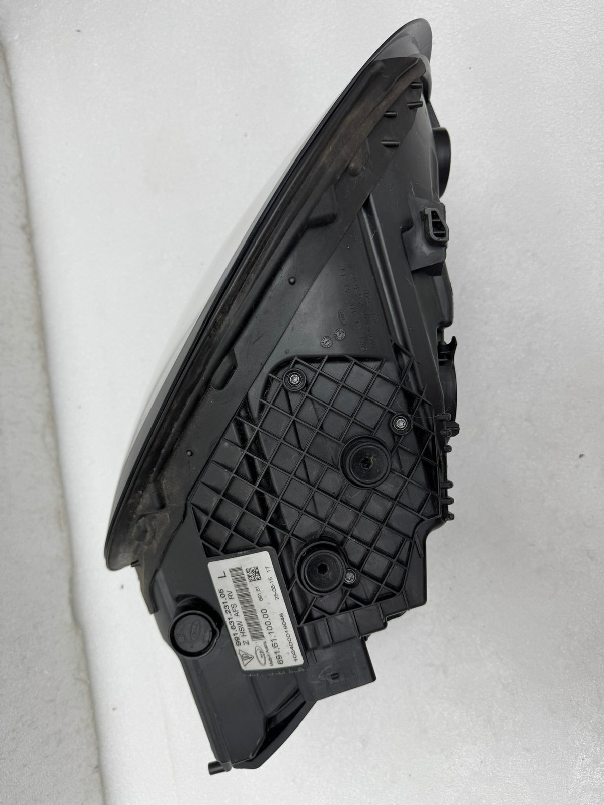 PORSCHE 911 HEADLIGHT  99163123105