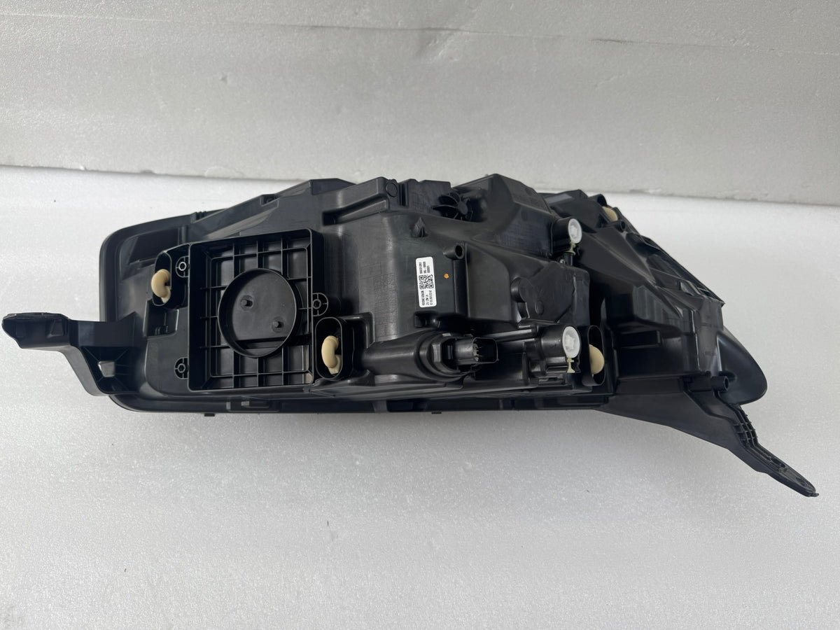 VW TRANSPORTER HEADLIGHT   S74113E015BD