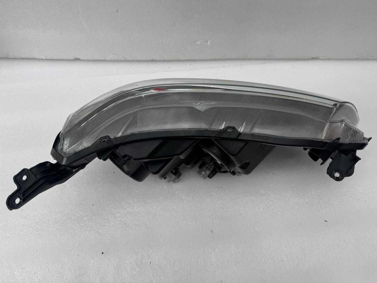 SUZUKI VITARA HEADLIGHT  100-18096