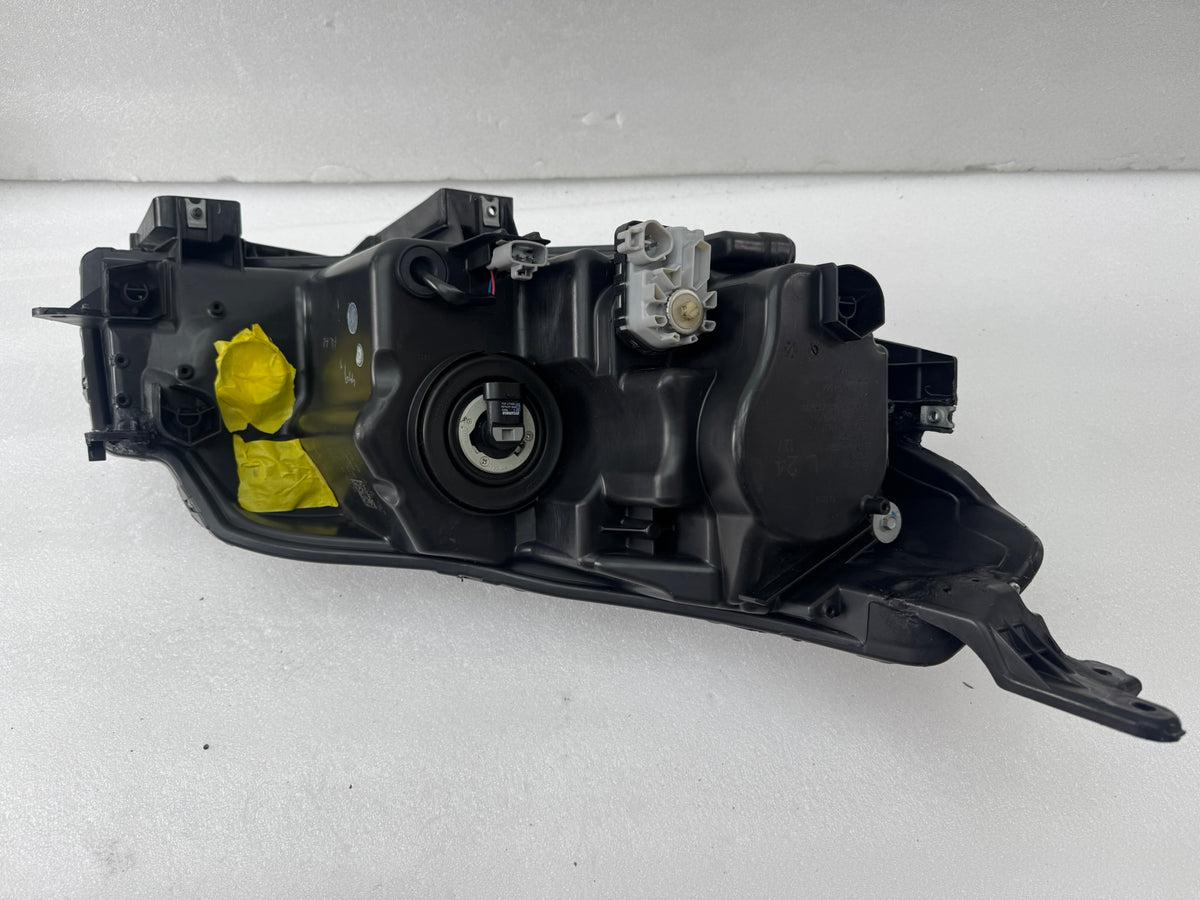 SUZUKI VITARA HEADLIGHT  100-18096