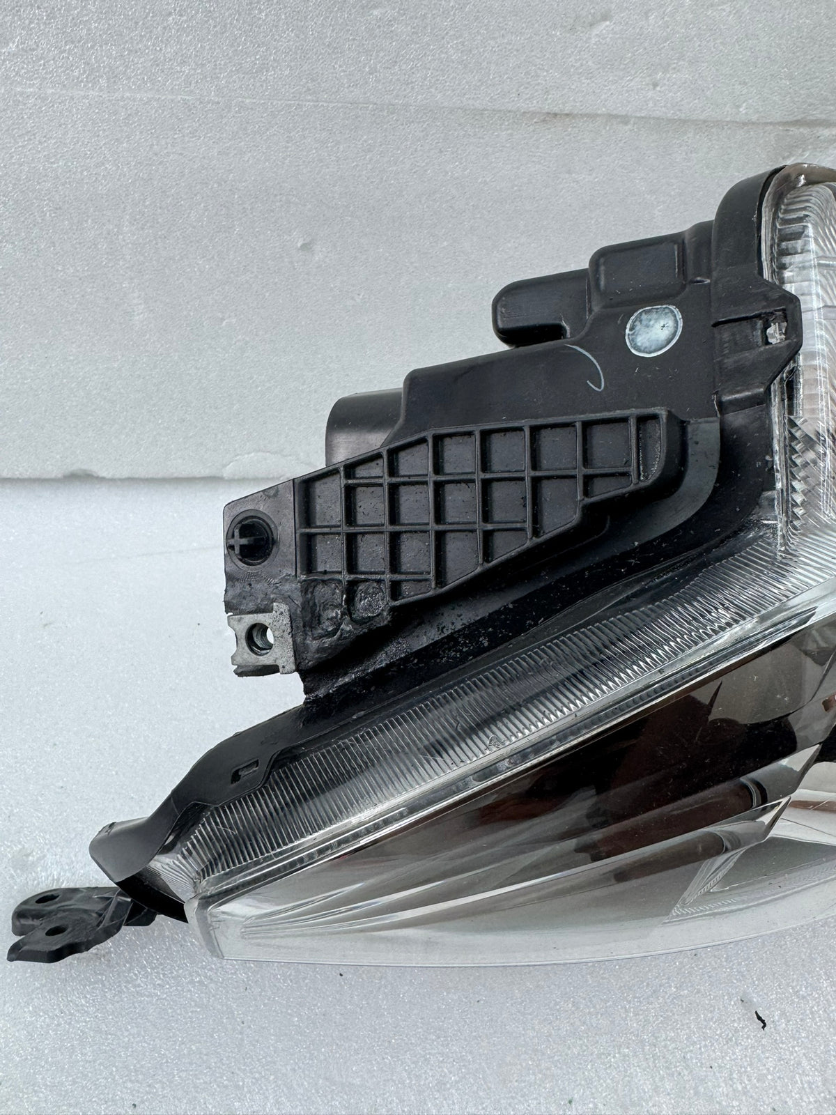 SUZUKI VITARA HEADLIGHT  100-18096