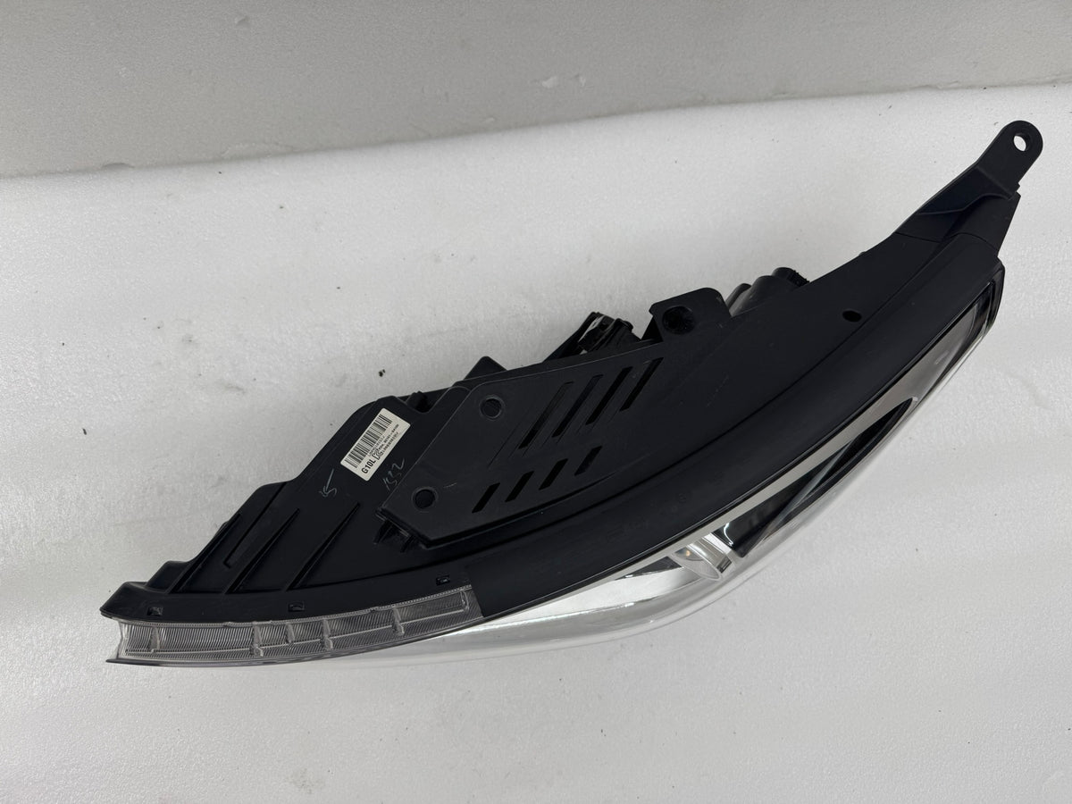 HYUNDAI I30 HEADLIGHT  92101-G4100
