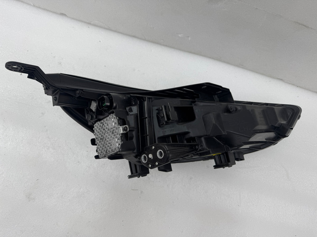 HYUNDAI I30 HEADLIGHT  92101-G4100