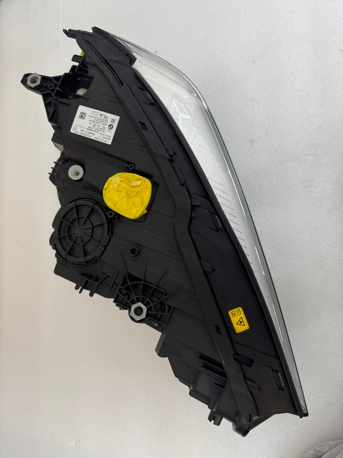 BMW 7 SERIES G11 G12  7946777 -06   EGK869m RL