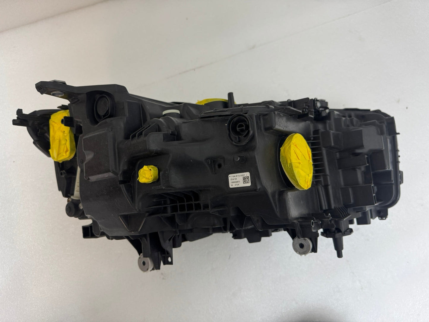 BMW 7 SERIES G11 G12  7946777 -06   EGK869m RL