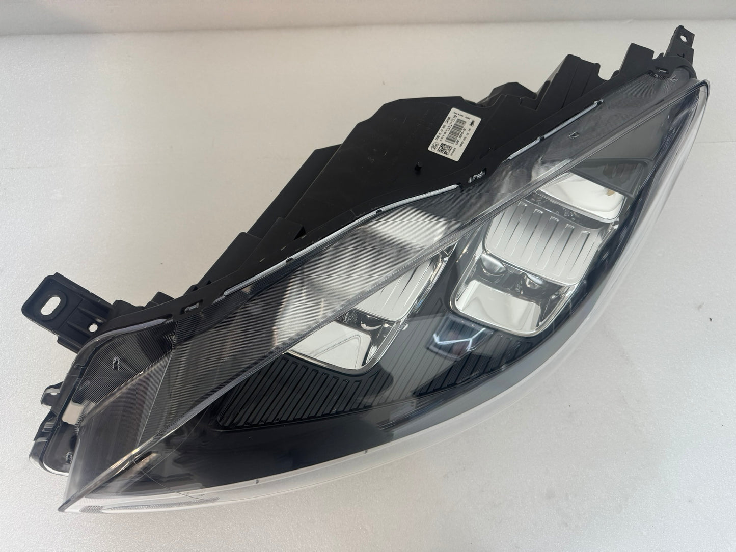 FORD KUGA   LV4B13E015GE