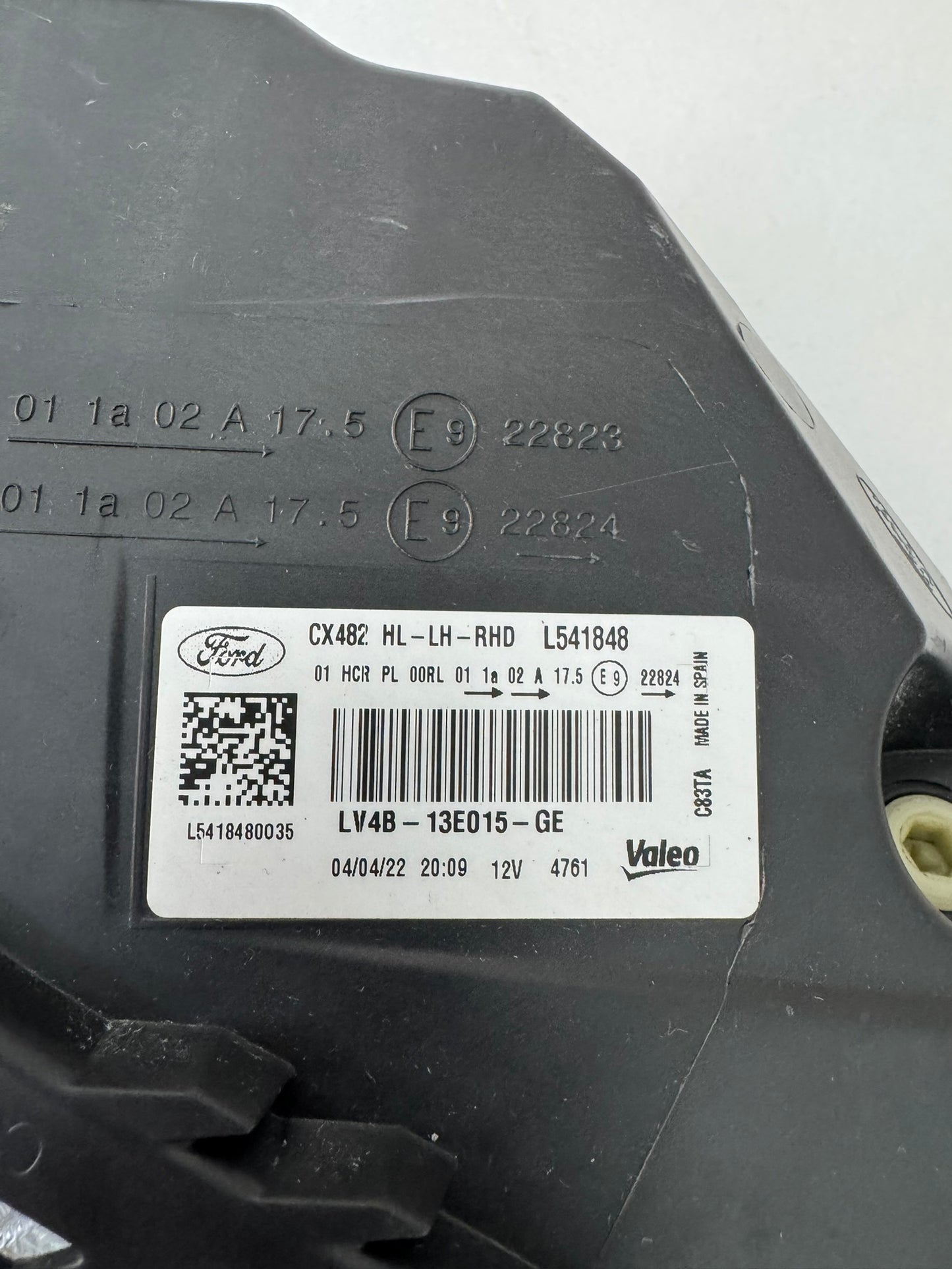 FORD KUGA   LV4B13E015GE