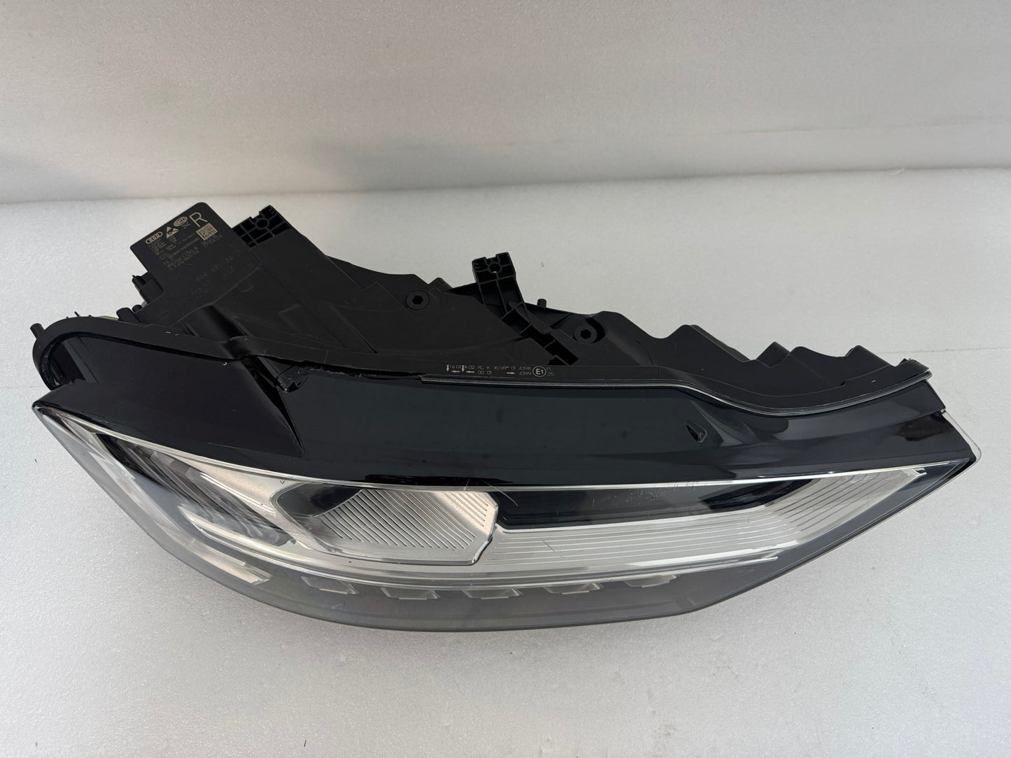 AUDI A8  4N0941036A